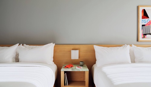 Room, 2 Queen Beds, Accessible Bathtub