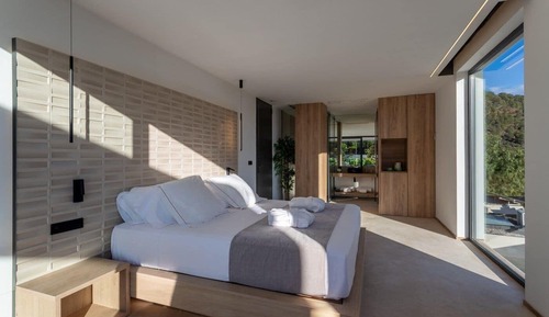 Roof Top Villa - Private Garden, jacuzzi and panoramic view to Sierra Calderona mountains
