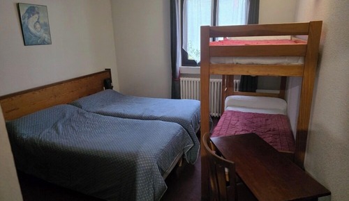 Classic Quadruple Room, Mountain View