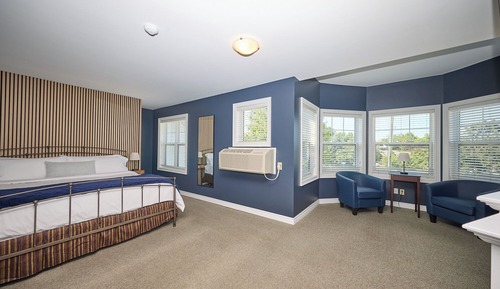 Luxury Room, 1 King Bed, City View
