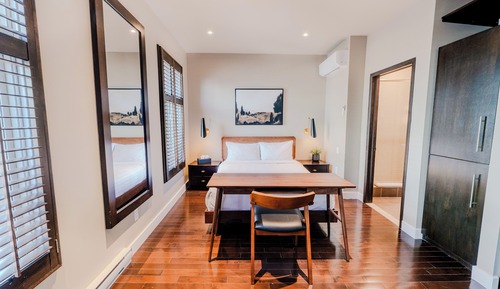 Classic Room
