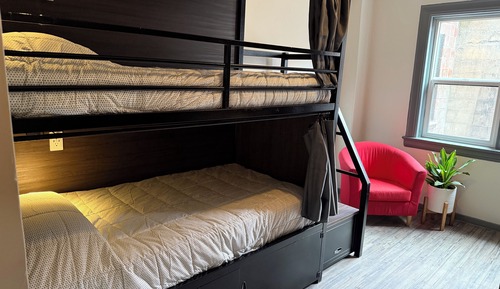 Shared Dormitory, Mixed Dorm