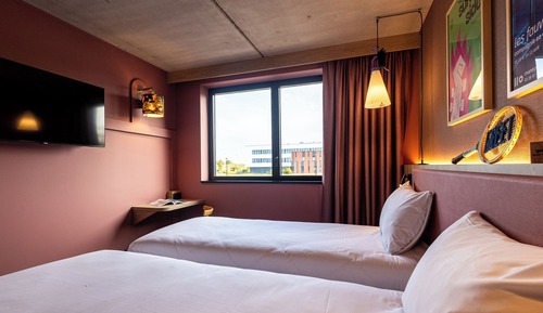 Room, 2 Twin Beds (POP)