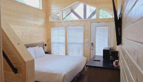 Family Cabin, Multiple Beds, Patio, Desert View