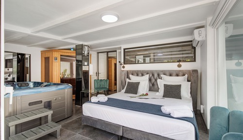 Comfort Double Room, Garden View