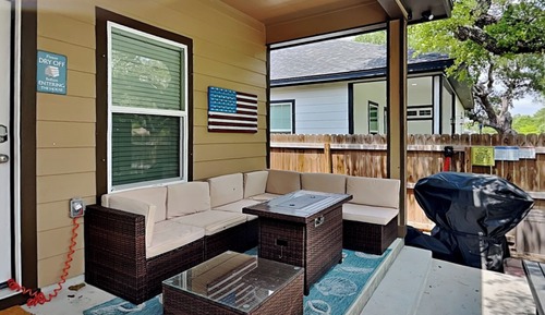 House (3 Bedrooms)