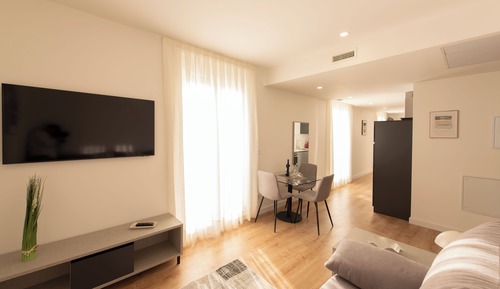 Comfort Apartment, City View