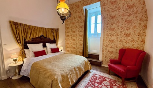 Superior Room, 1 Queen Bed, Non Smoking, Garden View