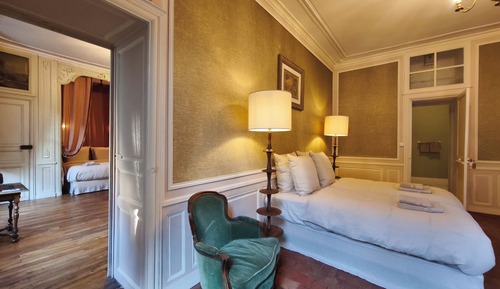 Family Suite, City View