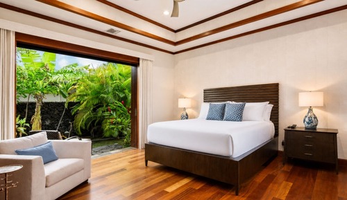Studio (4 Bedrooms)
