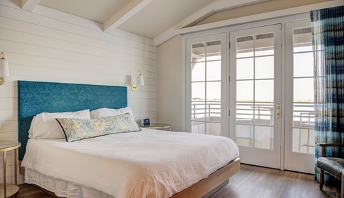 Panoramic Suite, Private Bathroom (CALIFORNIA KING - Bay View)