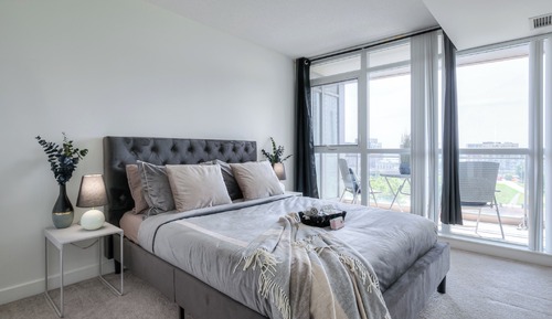 Classic Apartment, City View