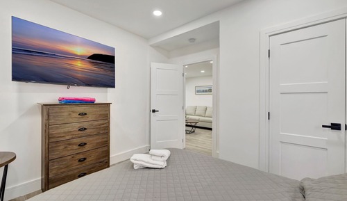 Deluxe Condo, 2 Bedrooms, Non Smoking, Patio