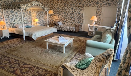 Deluxe Quadruple Room, Garden View (Bleu)