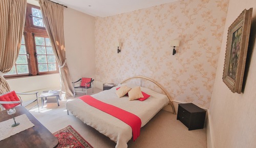 Deluxe Double Room, Courtyard View (Orléans)