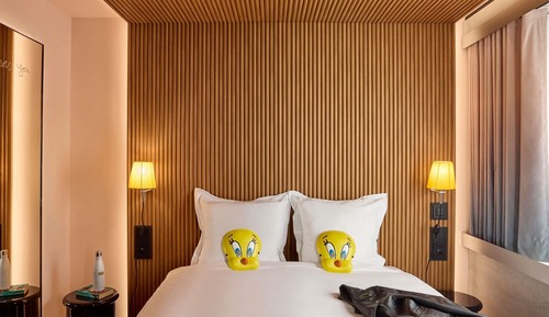 Room, 1 Double Bed (MEDIUM MAMA)