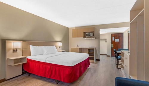 Standard Room, 1 King Bed, Non Smoking