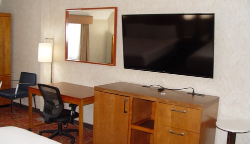 Standard Room, Multiple Beds, Non Smoking (Larger Room)
