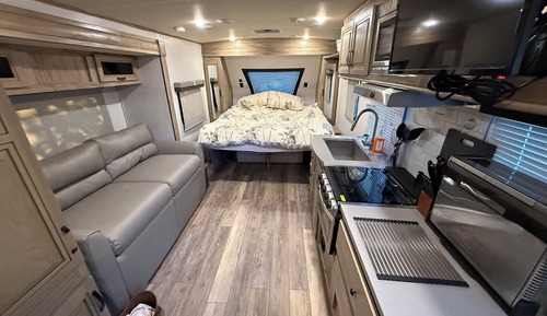 Comfort Cabin
