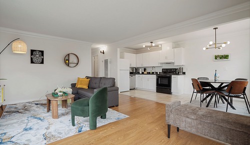 Family Apartment, 2 Bedrooms, Kitchen, Mountain View