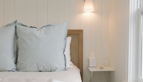 Standard Room, 1 King Bed, Pets Allowed