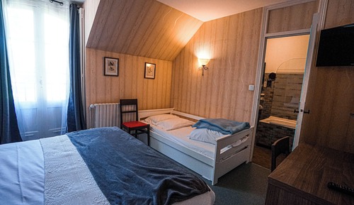 Comfort Triple Room, Garden View