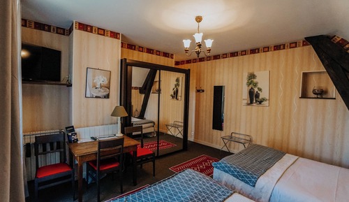 Comfort Quadruple Room, Garden View