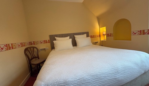 Classic Double or Twin Room