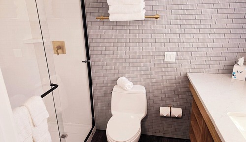 Beachfront Bungalow Ocean View King