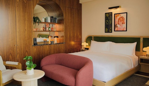 Room, 1 King Bed, Patio