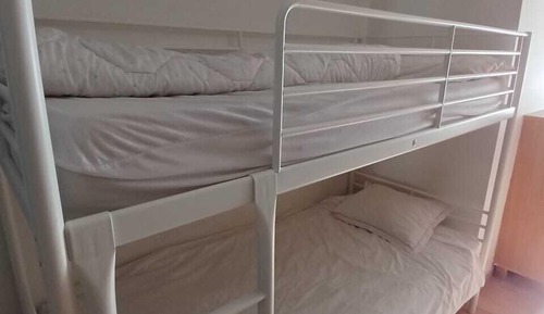 Apartment, 3 Bedrooms, Roll-in Shower, Mountain View