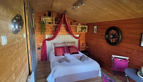 Comfort Cabin, Garden View