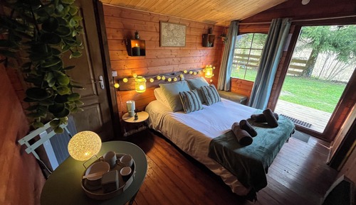 Comfort Cabin, Garden View