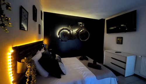 Comfort Studio, Courtyard View