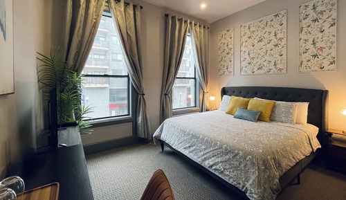 Standard Single Room, 1 King Bed, Non Smoking