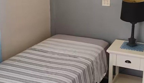 Penn Station NJ Junior Room