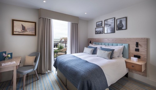 Deluxe Double Room, 1 King Bed, Balcony, Sea View