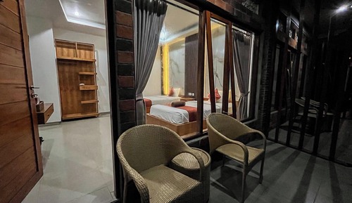 Superior Twin Room