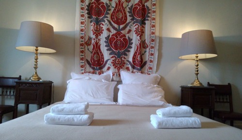 Luxury Suite, River View (Suite petit Madiran)