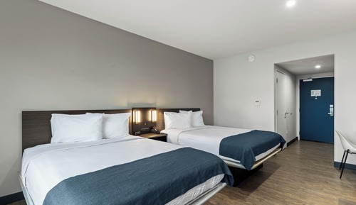 Standard Room, 2 Queen Beds, Non Smoking