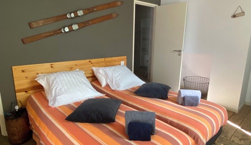 Chambre Pyrénées, Chambre Double ou avec lits jumeaux