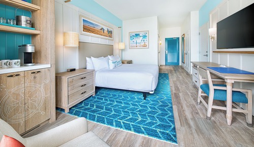 Premium Room, 1 King Bed, Accessible, Patio (Private Patio)