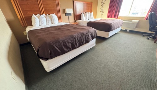Standard Room, 2 Queen Beds, Non Smoking