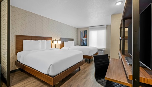 Suite, 2 Queen Beds, Non Smoking