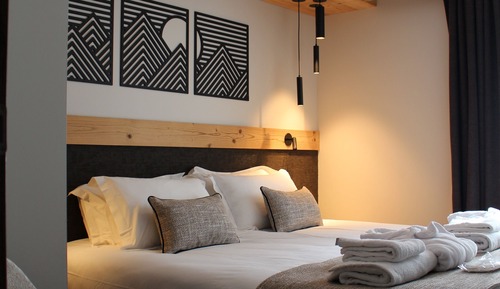 Deluxe Apartment, River View