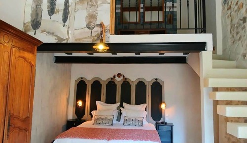 Comfort Room, Garden View