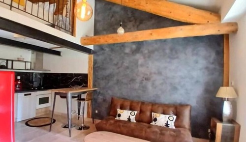 Classic Apartment, Pool View