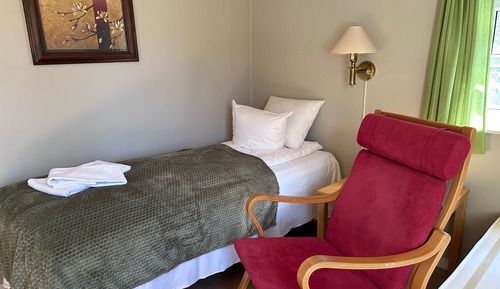 Basic Double Room, Garden View