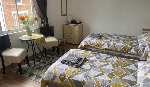 Standard Suite, Ensuite