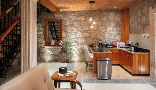 Luxury Suite, 1 Bedroom, Non Smoking, Kitchen
